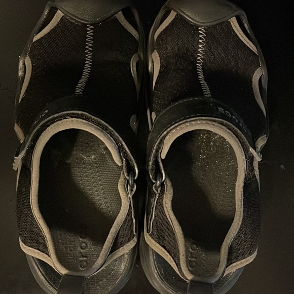 Crocs Water Shoes 7 - Picture 3 of 4